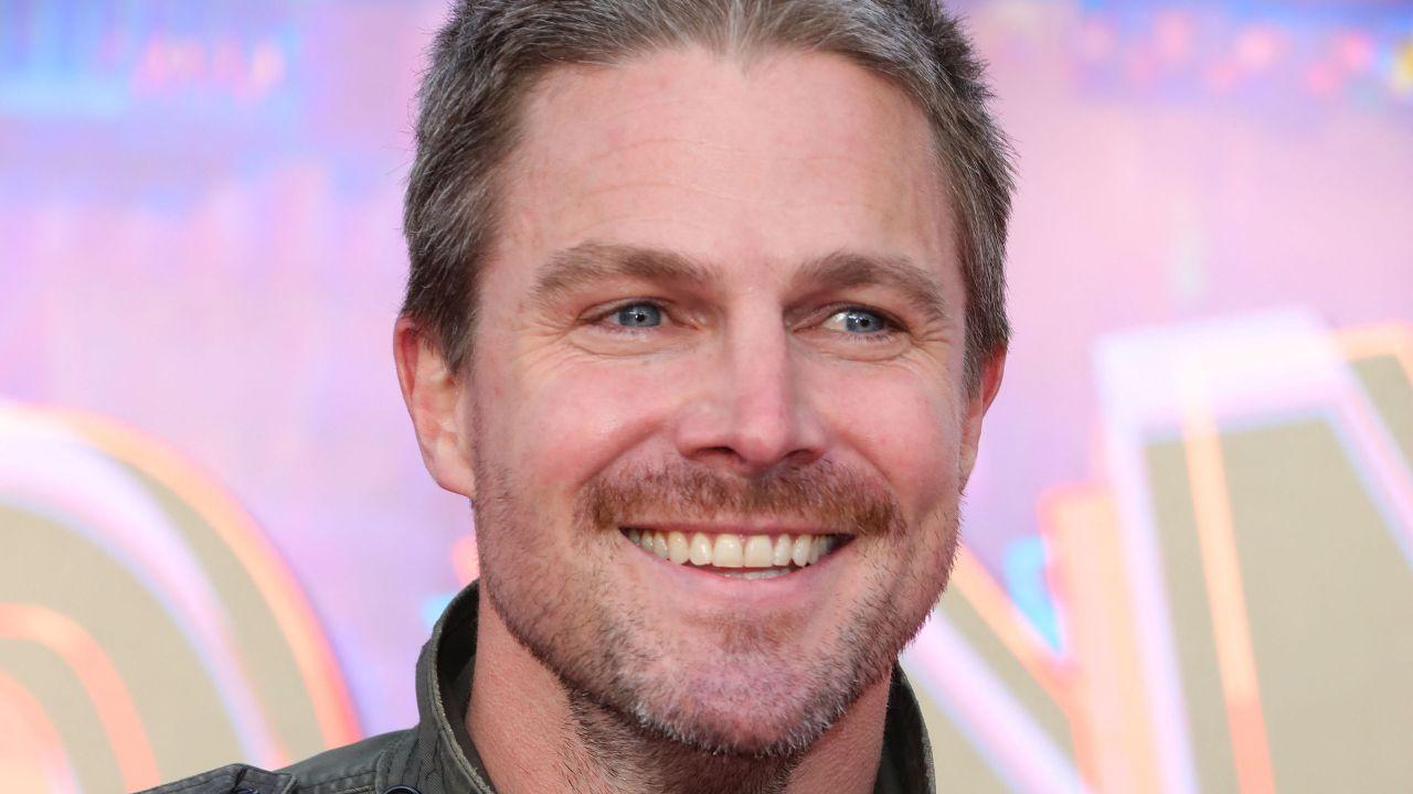 Image of Stephen Amell.