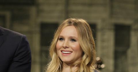 Ok_1 12 13_kristen bell baby bump leno_photo_main