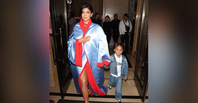 kylie jenner stormi met gala