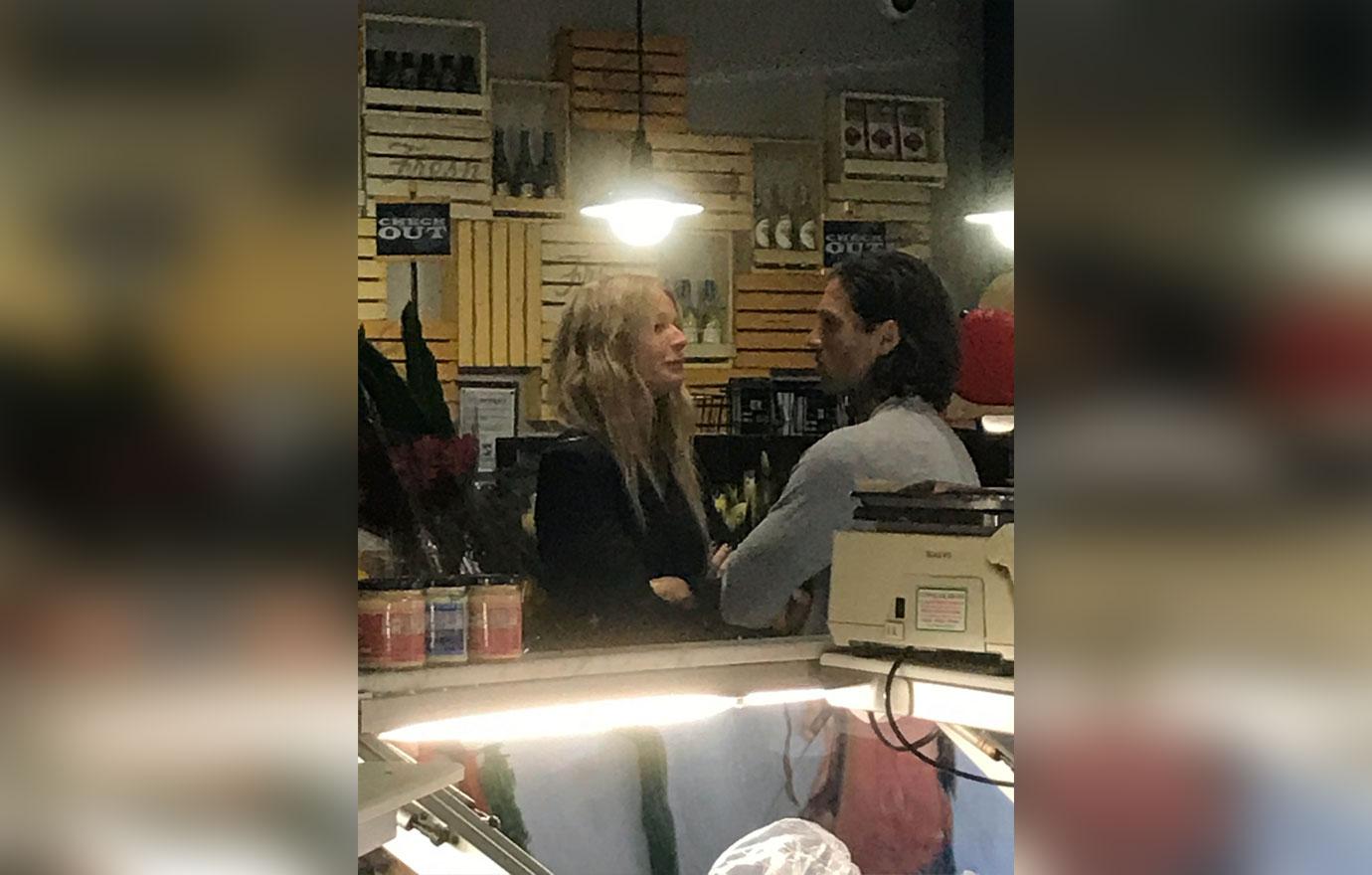 EXCLUSIVE: Gwyneth Paltrow and Brad Falchuk enjoy an evening out at Santa Monica Seafood