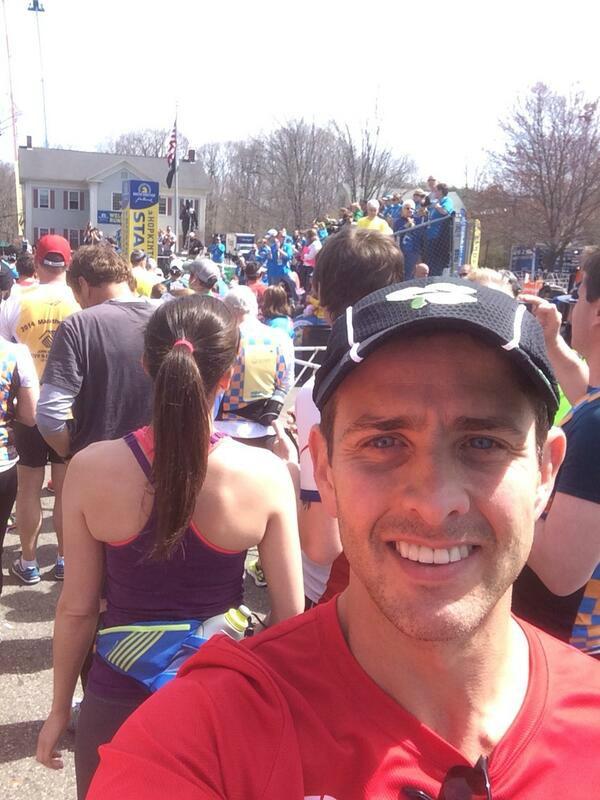 joey mcintyre boston marathon