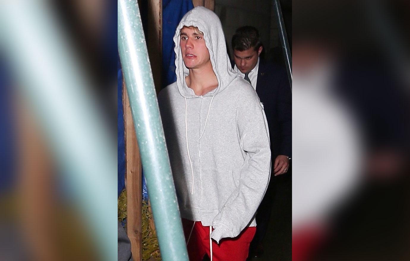 Justin Bieber celebrates his 24th birthday at Mastro&#8217;s