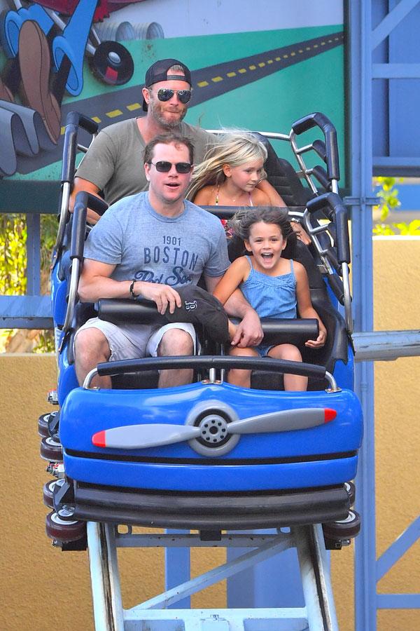 matt damon daughter disney roller coaster