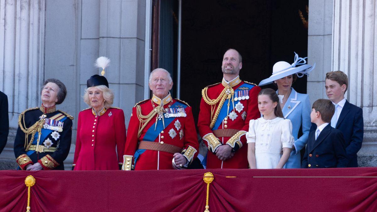Image of A royal commentator said the withdrawn invitation reinforced the palace's control over the terms of Prince Harry's visit.
