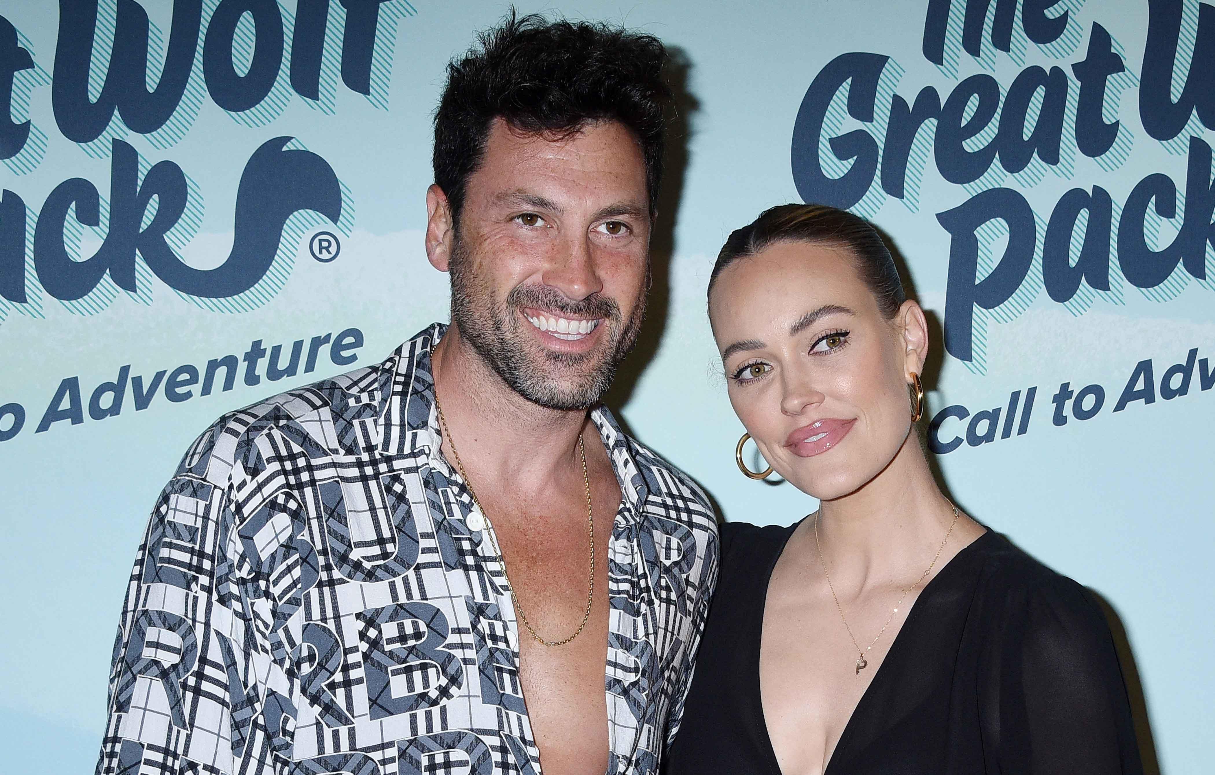 peta murgatroyd is pregnant expecting second baby with maks chmerkovskiy