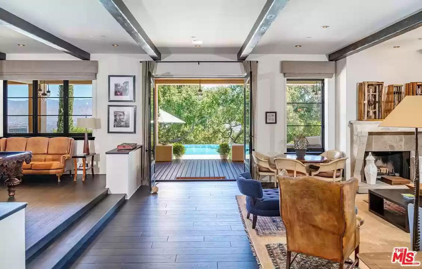 justin timberlake and jessica biel sell la home