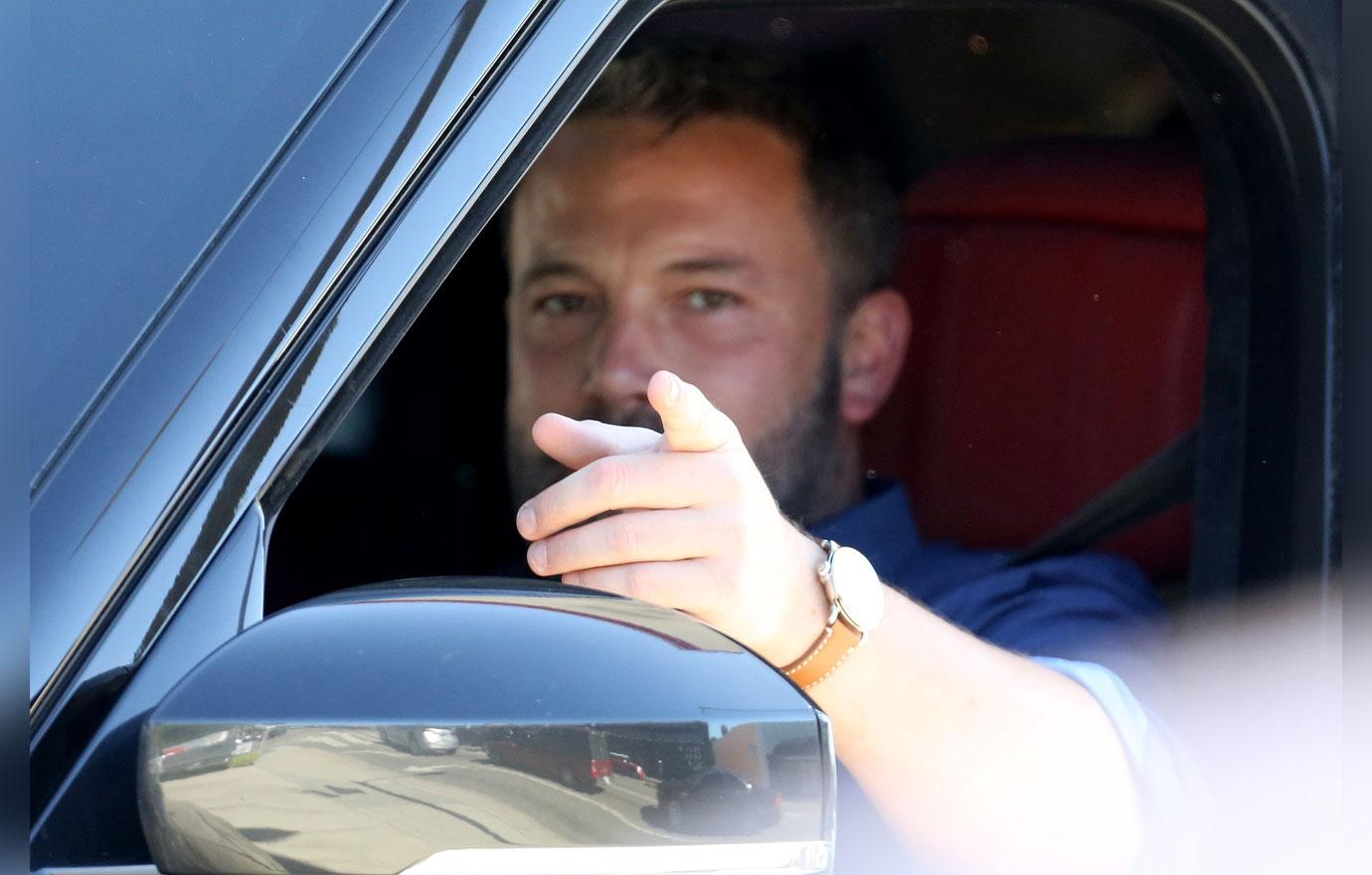 Ben affleck smiling since dumping shauna sexton rehab 2