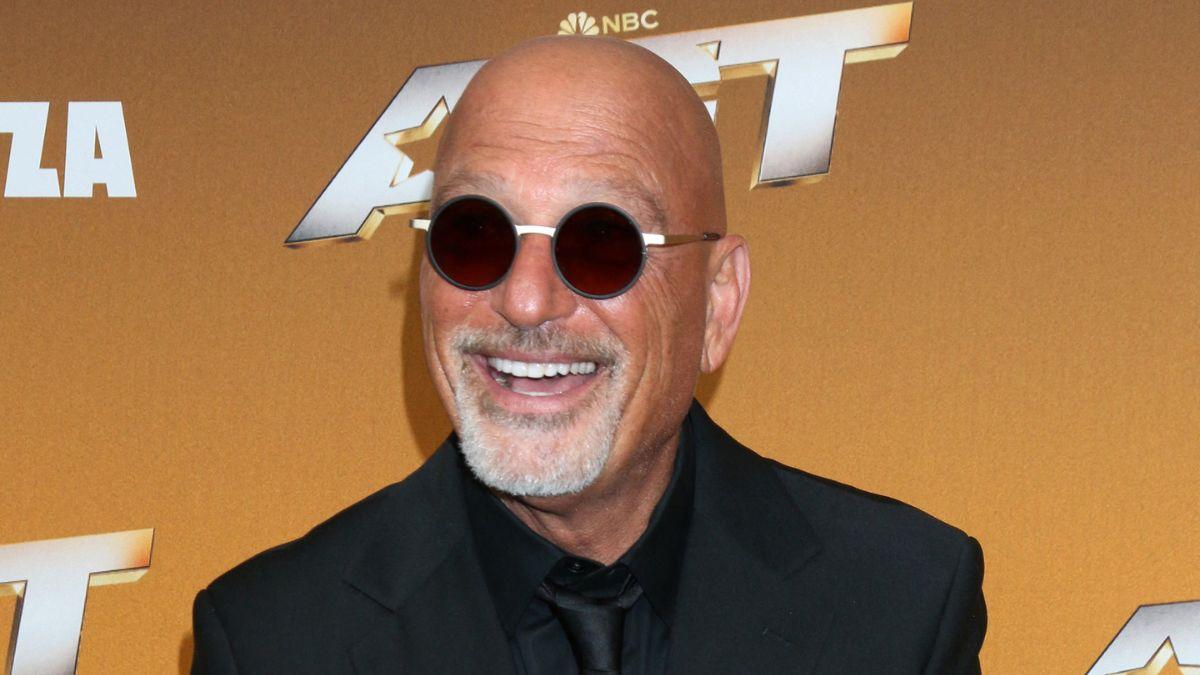 Image of Howie Mandel said he 'didn't mean to embarrass anybody' after snapping at Kelly Ripa on 'Live.'