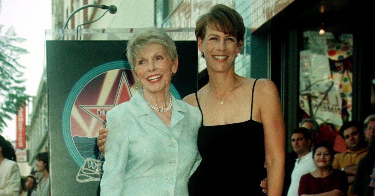 jamie lee curtis and mom janet leigh the fog and halloween h