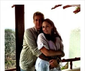 2011__08__Rikki Lake Engaged newsbt 300×300.jpg