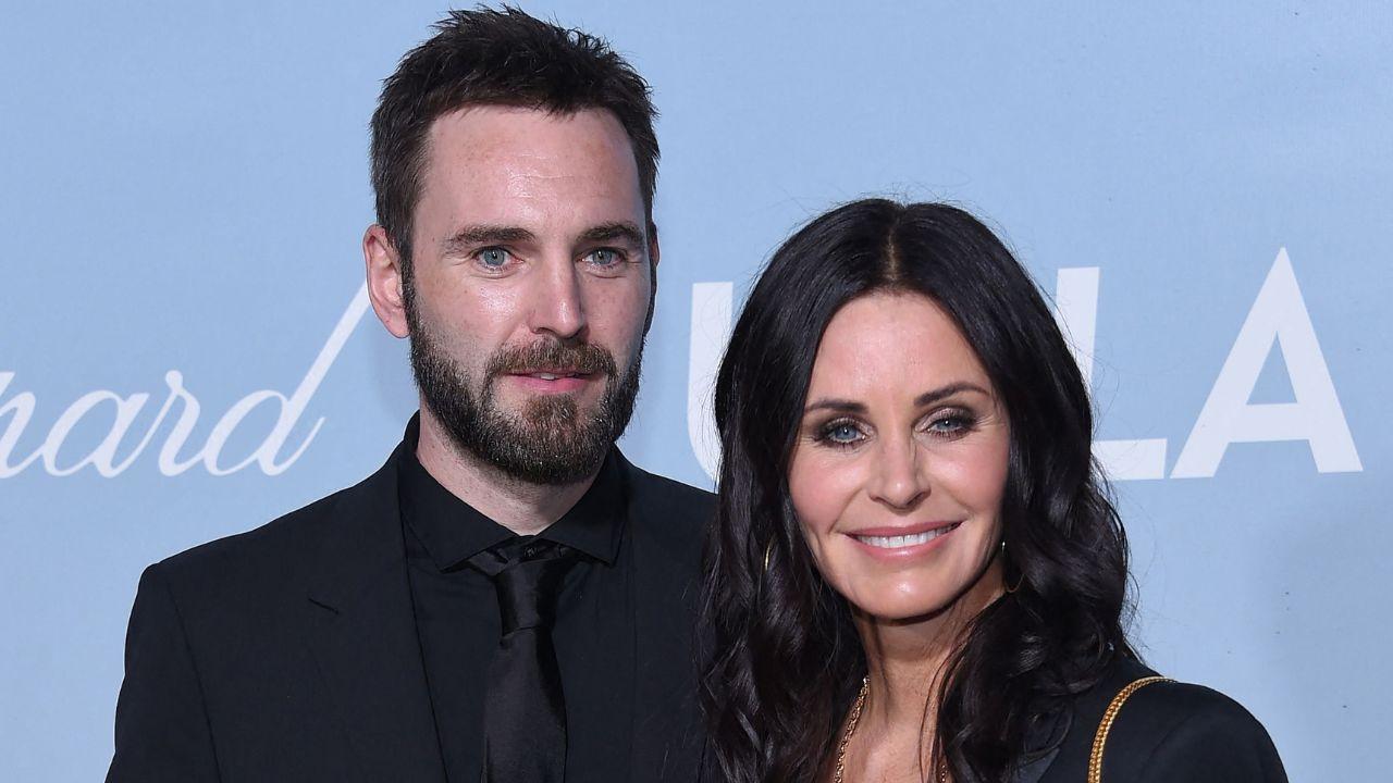 Image of Johnny McDaid and Courteney Cox