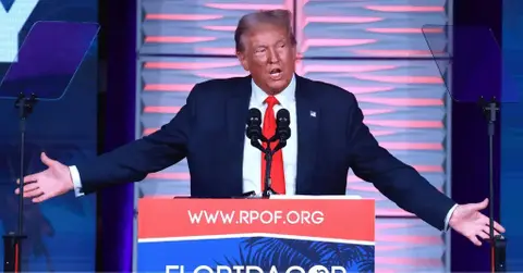 donald trump claims he doesnt know anything about hitler