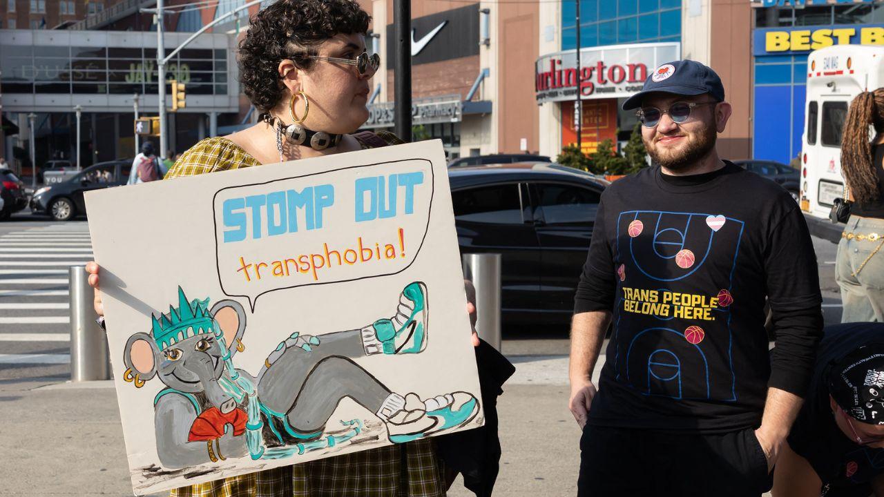 Photo of Protests have followed Cunningham and the Fever around for months. 
