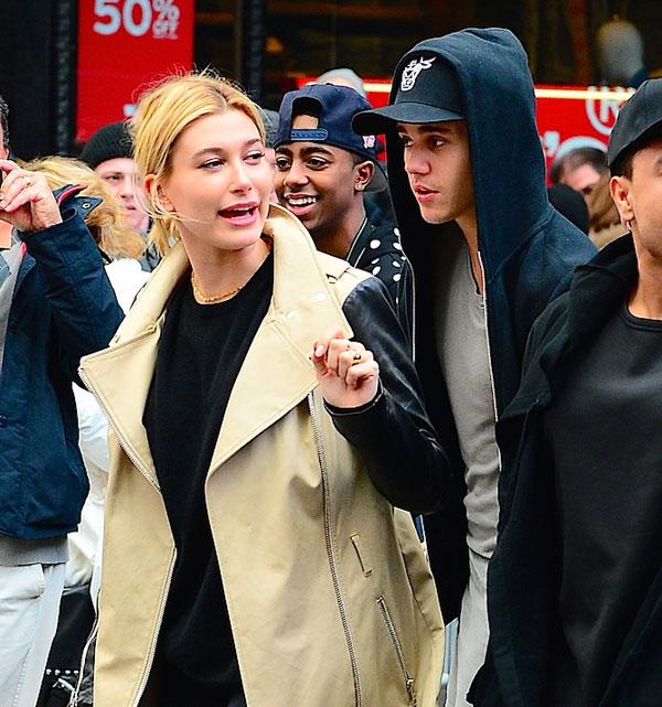 Justin bieber hailey baldwin splash