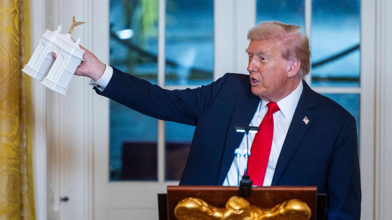 Photo of Donald Trump.