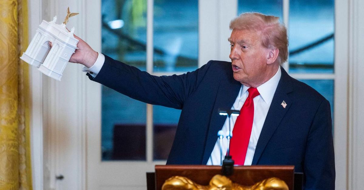 Donald Trump Insiders Say Poll Slump Has Him Retreating Into White House Pet Projects