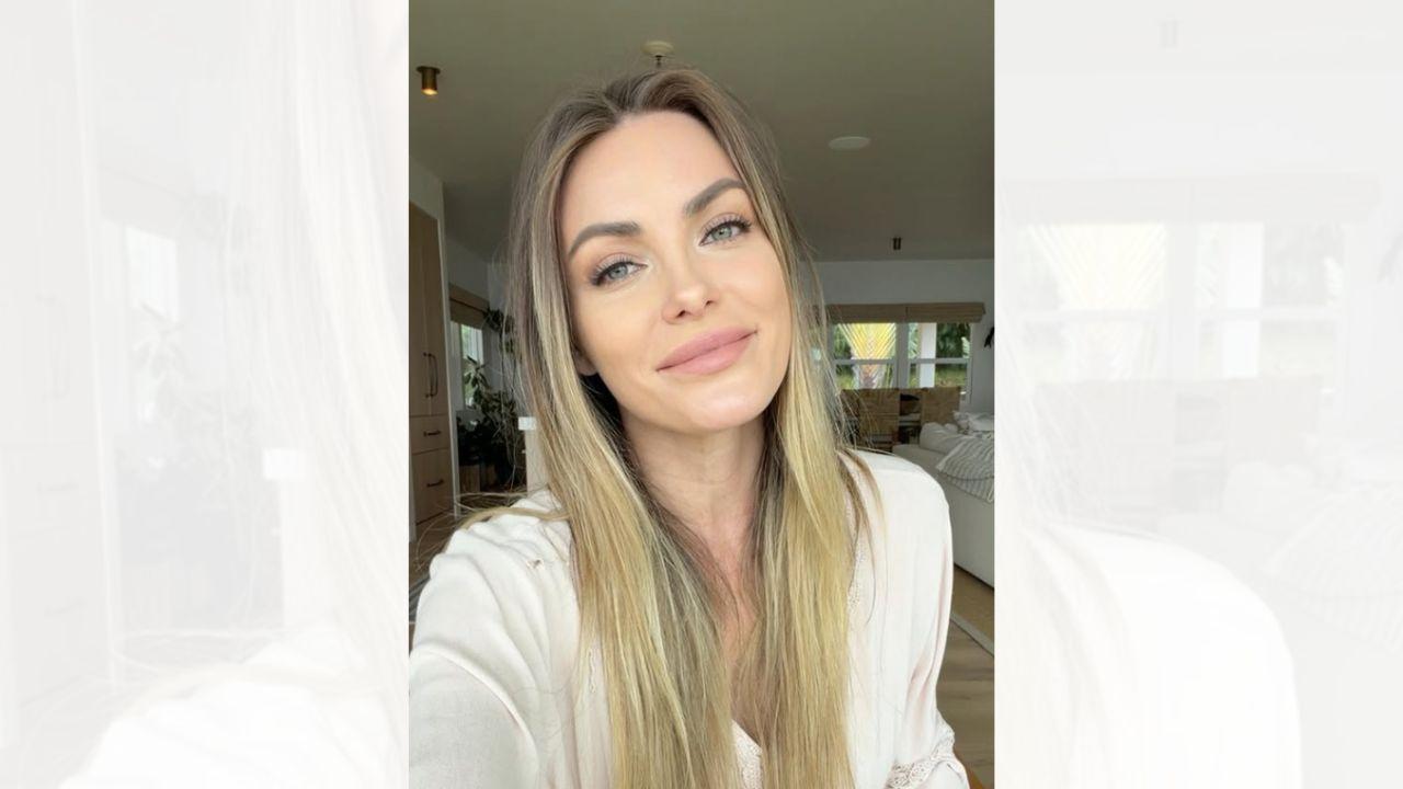 Image of In an interview, Crystal Harris revealed what it was like to be married to Hugh Hefner.