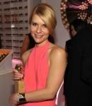 2011__01__Claire_Danes_Jan16 130×150.jpg