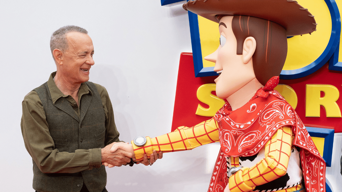 Photo of Tom Hanks and Woody from 'Toy Story 5'