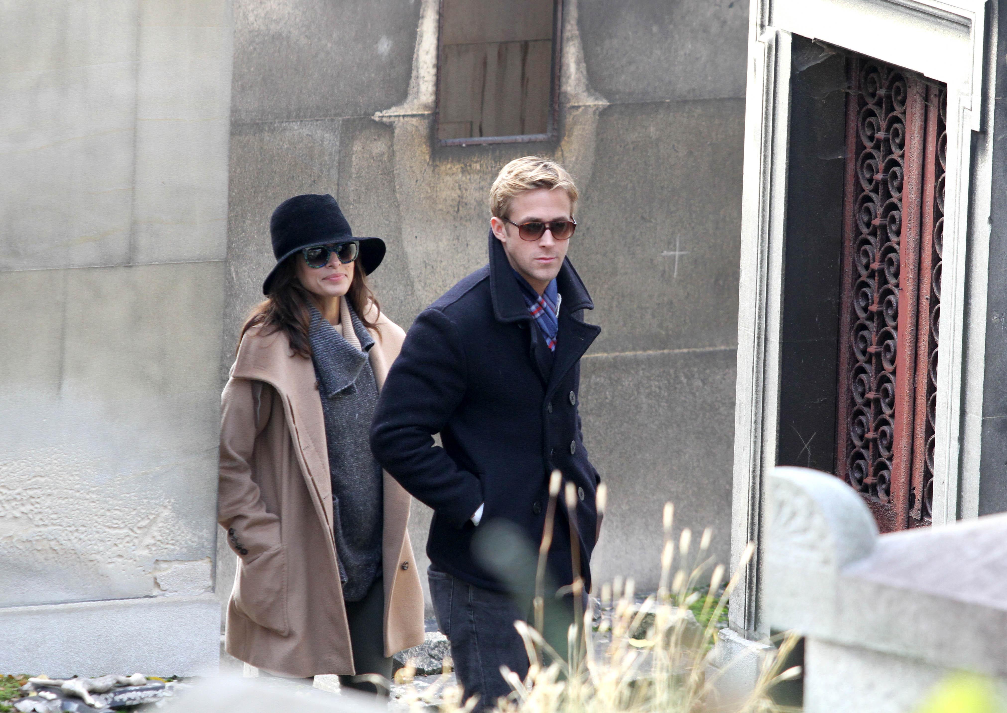 Eva Mendes and Ryan Gosling having a romantic walk through Pere Lachaise cemetery, France