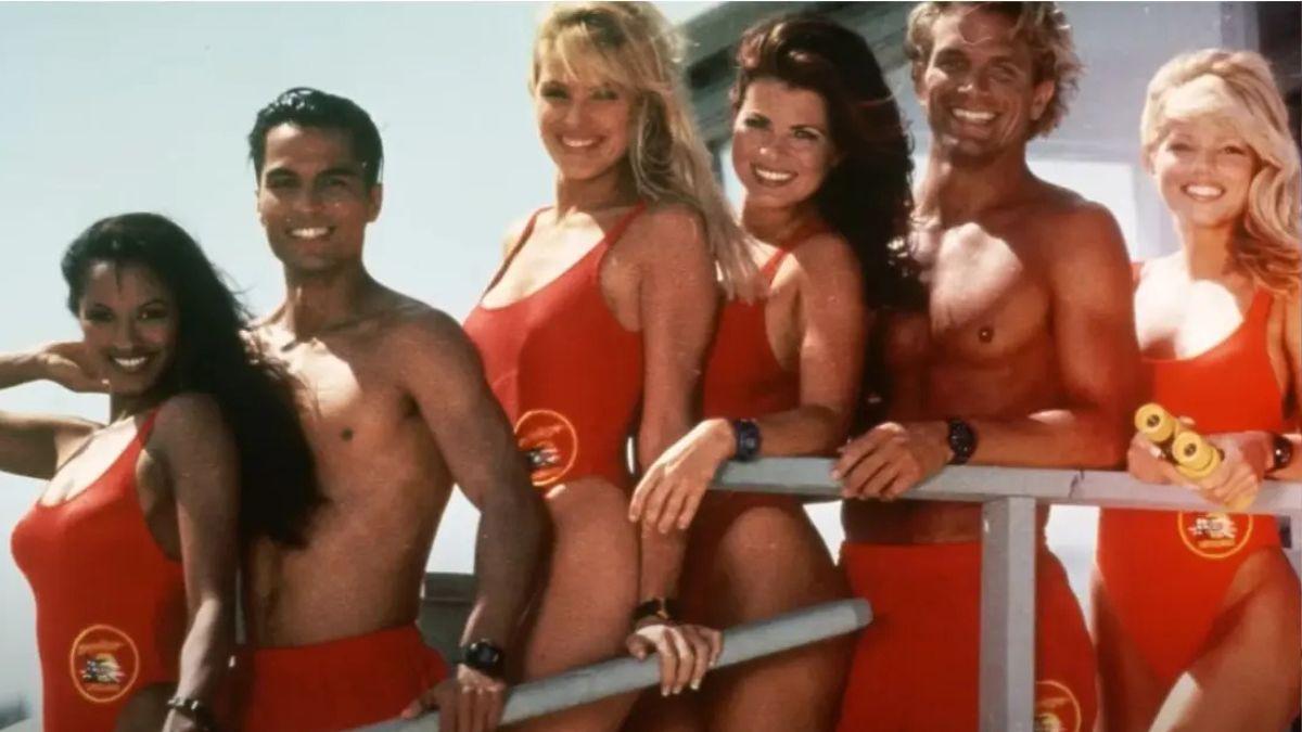 image of Baywatch cast 