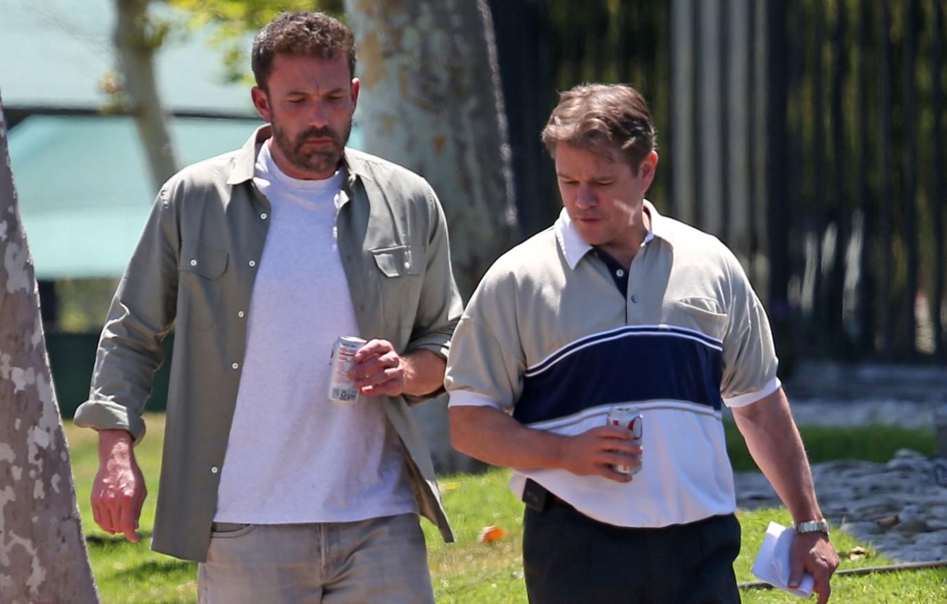 ben affleck matt damon dinner together jennifer lopez files divorce