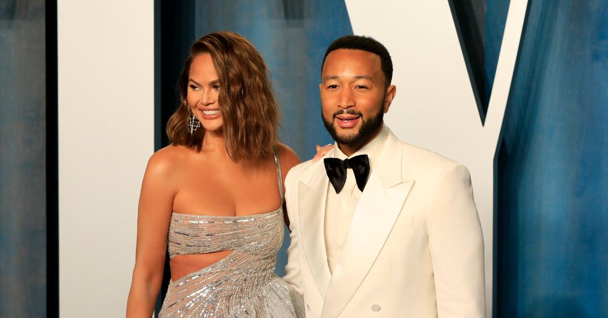 john legend praises wife chrissy teigen instagram pics