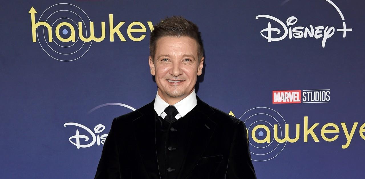 jeremy renner  call released home from hospital