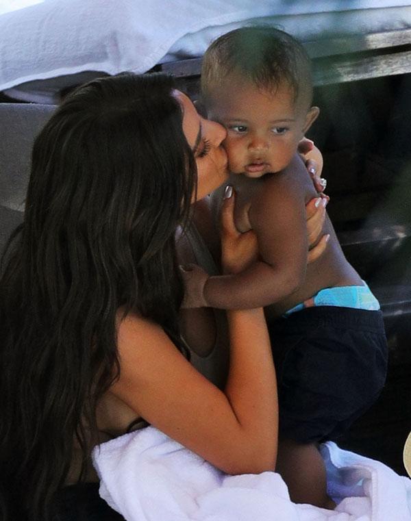 Kim kardashian keeping kids away kanye west 06