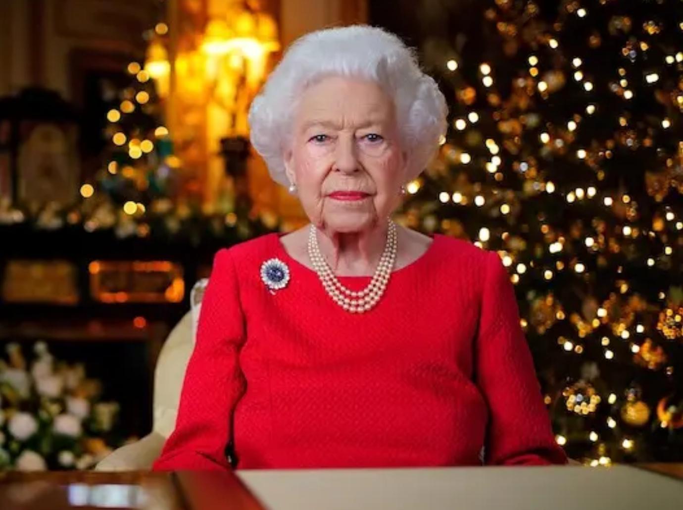 queen elizabeth loved things went wrong spiced life up