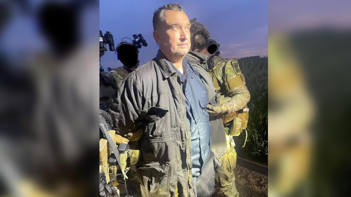 Image of Vance Boelter was on the run for two days before being apprehended by police near his Minnesota home.