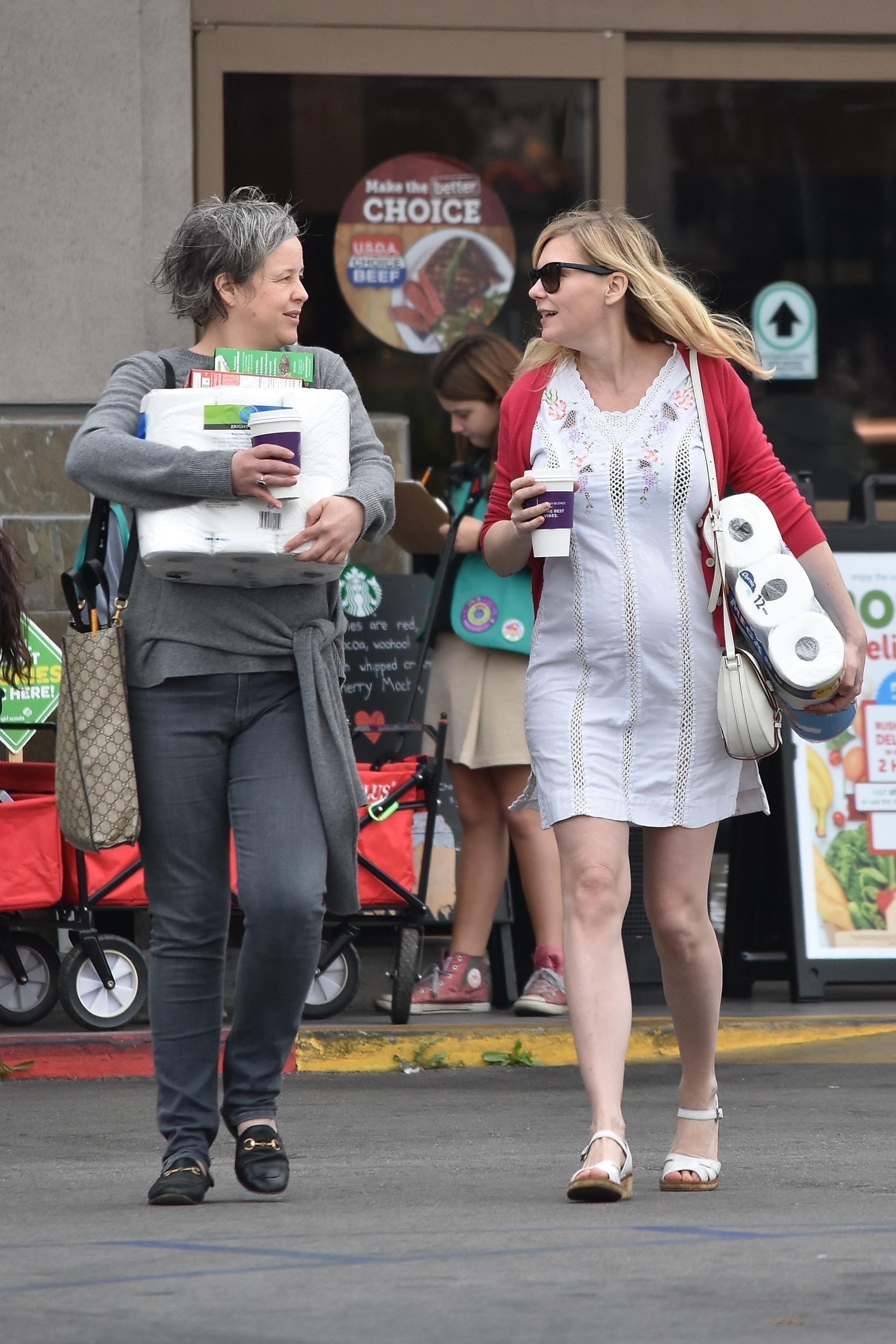 Kirsten dunst pregnancy