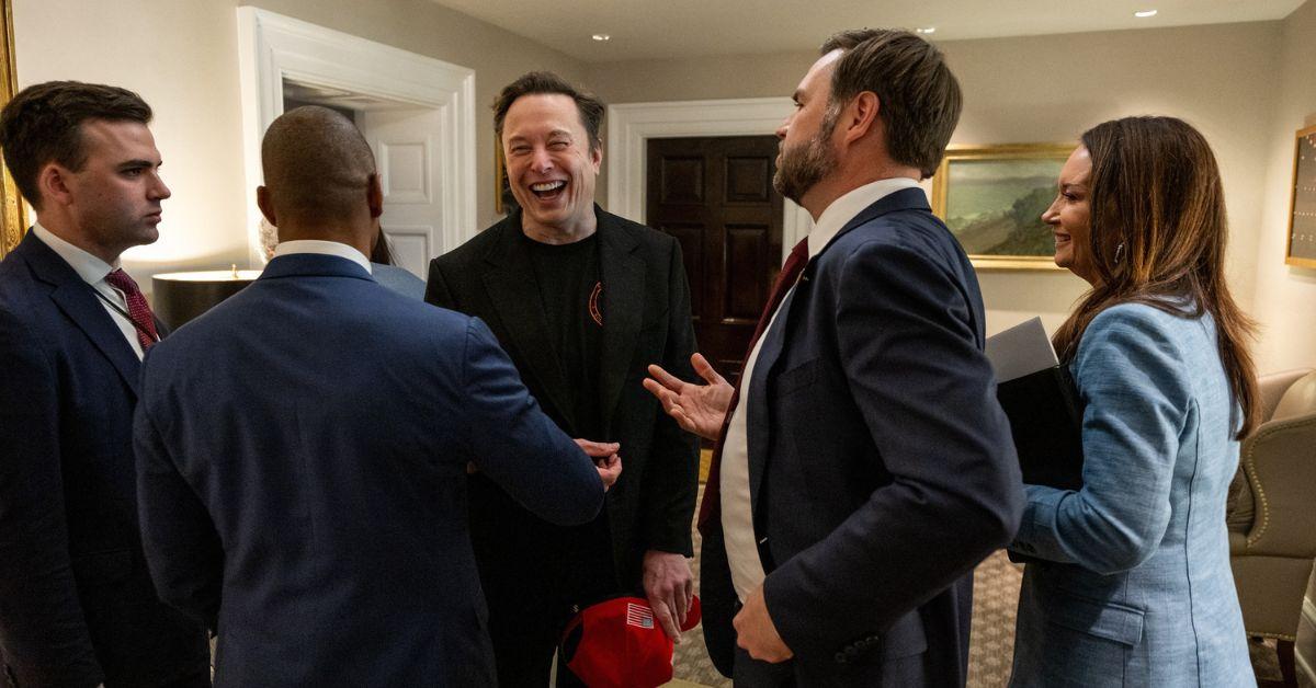 Photo of Elon Musk, Vice President JD VANCE and Secretary of Agriculture Brooke Rollins
