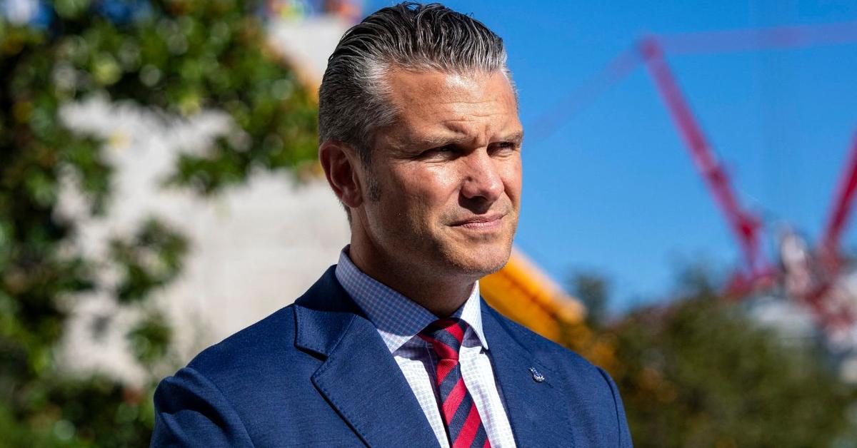 Pentagon's Pete Hegseth Is Seen Struggling and Falling&hellip;