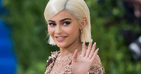 Fans expect kylie jenner pregnancy reveal after khloe kardashian ok pp