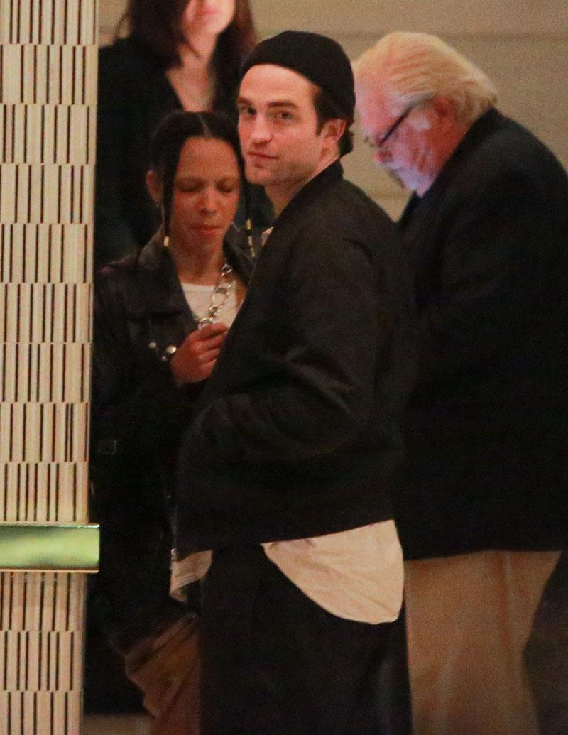 Exclusive Photos Reveal Robert Pattinson And Fka Twigs Still Together Despite Split Rumors