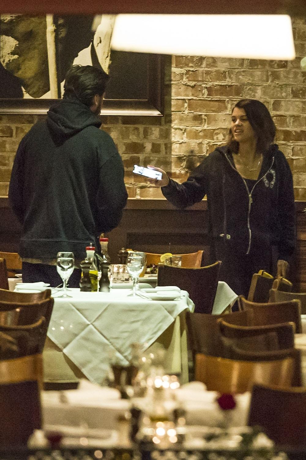 Scott disick sofia richie dinner