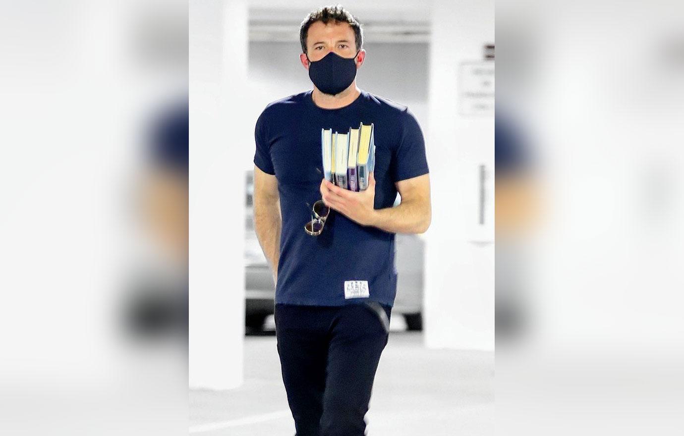 ben affleck spends quality time as the doting dad taking daughter seraphina to the library