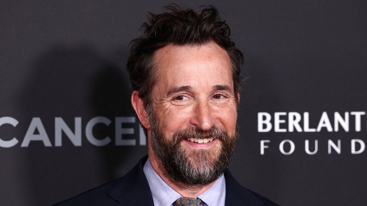 Photo of Noah Wyle.