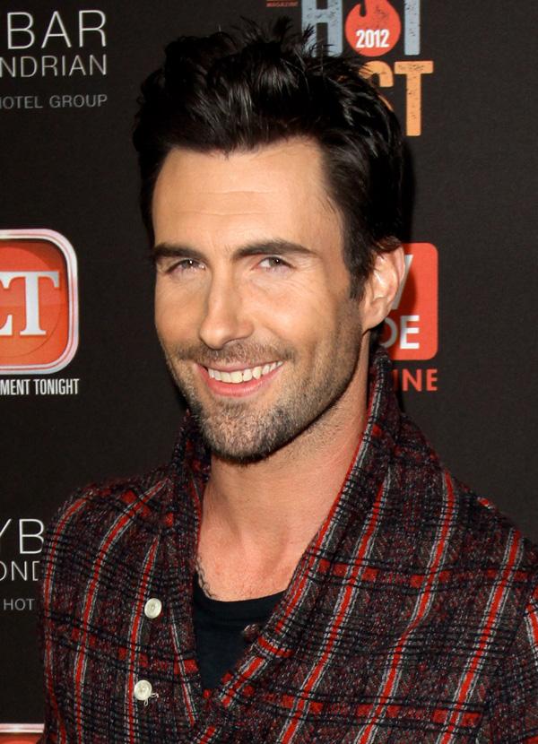 Hot12adamlevine.jpg