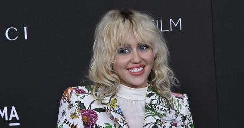 miley cyrus not many famous friends