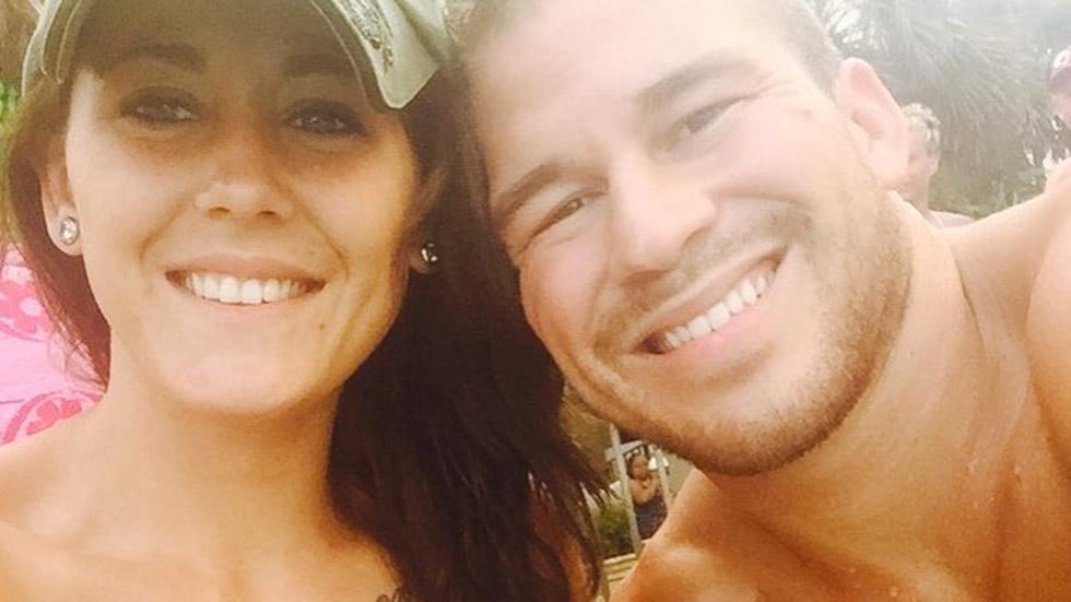 Teen Mom 2 S Jenelle Evans Rocks A Bikini Reunites With Nathan Griffith And Son Jace Over July