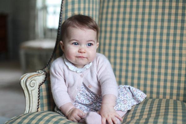 Princess charlotte cutest photos 09