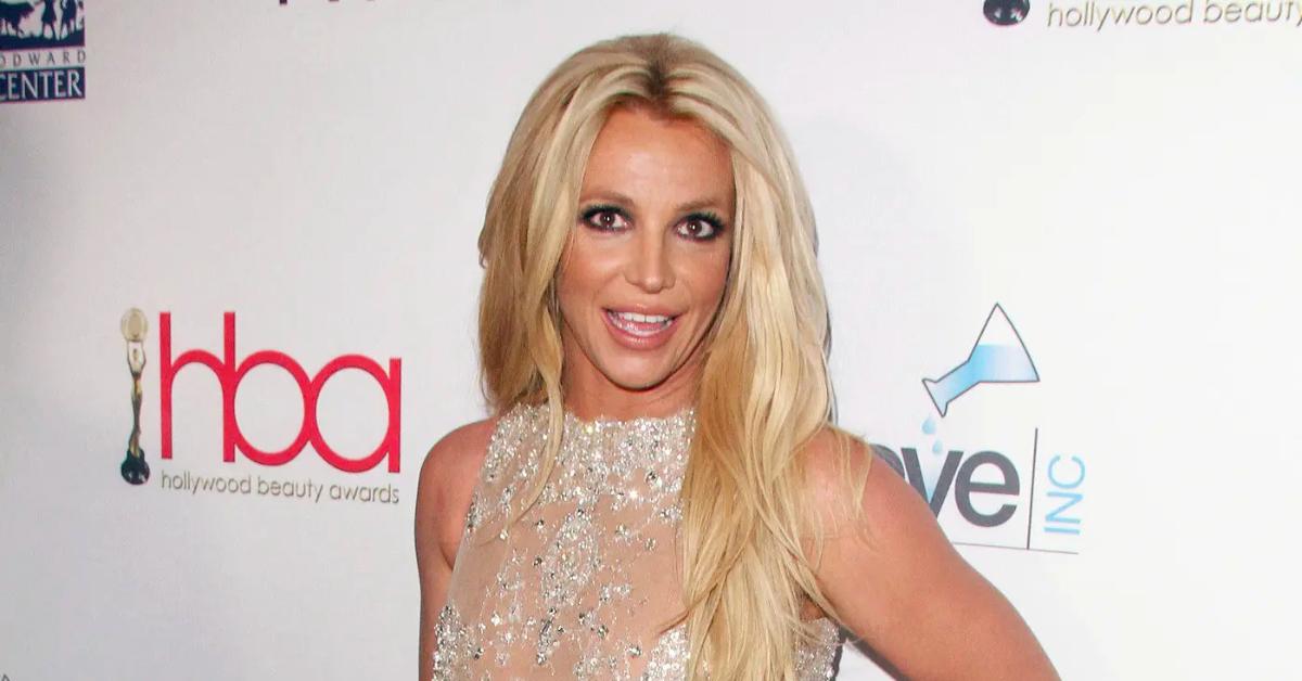 Britney Spears' Family Is 'Worried' About Singer's Spiraling Behavior