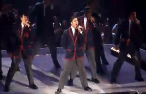 2011__06__Darren_Criss_Warblers_June20newsnea 300&#215;193.jpg