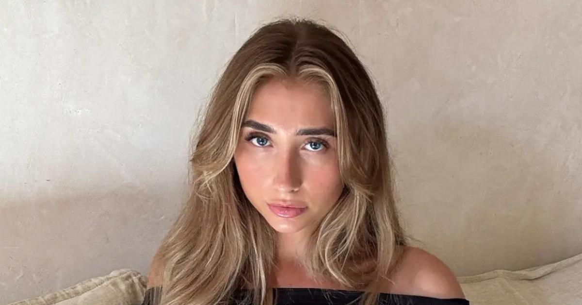 Photo of Lily Phillips.