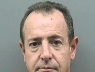 Michael lohan mug shot oct25newsbt.jpg