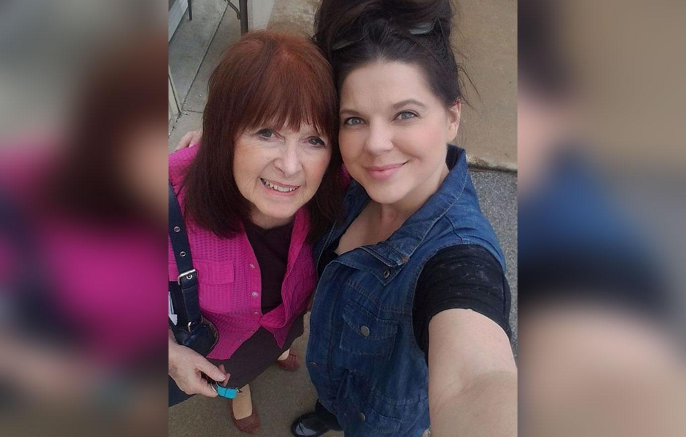 Amy Duggar Criticizes Her Cousin’s Posts About Grandmother’s Death + {Mary Duggar Death}