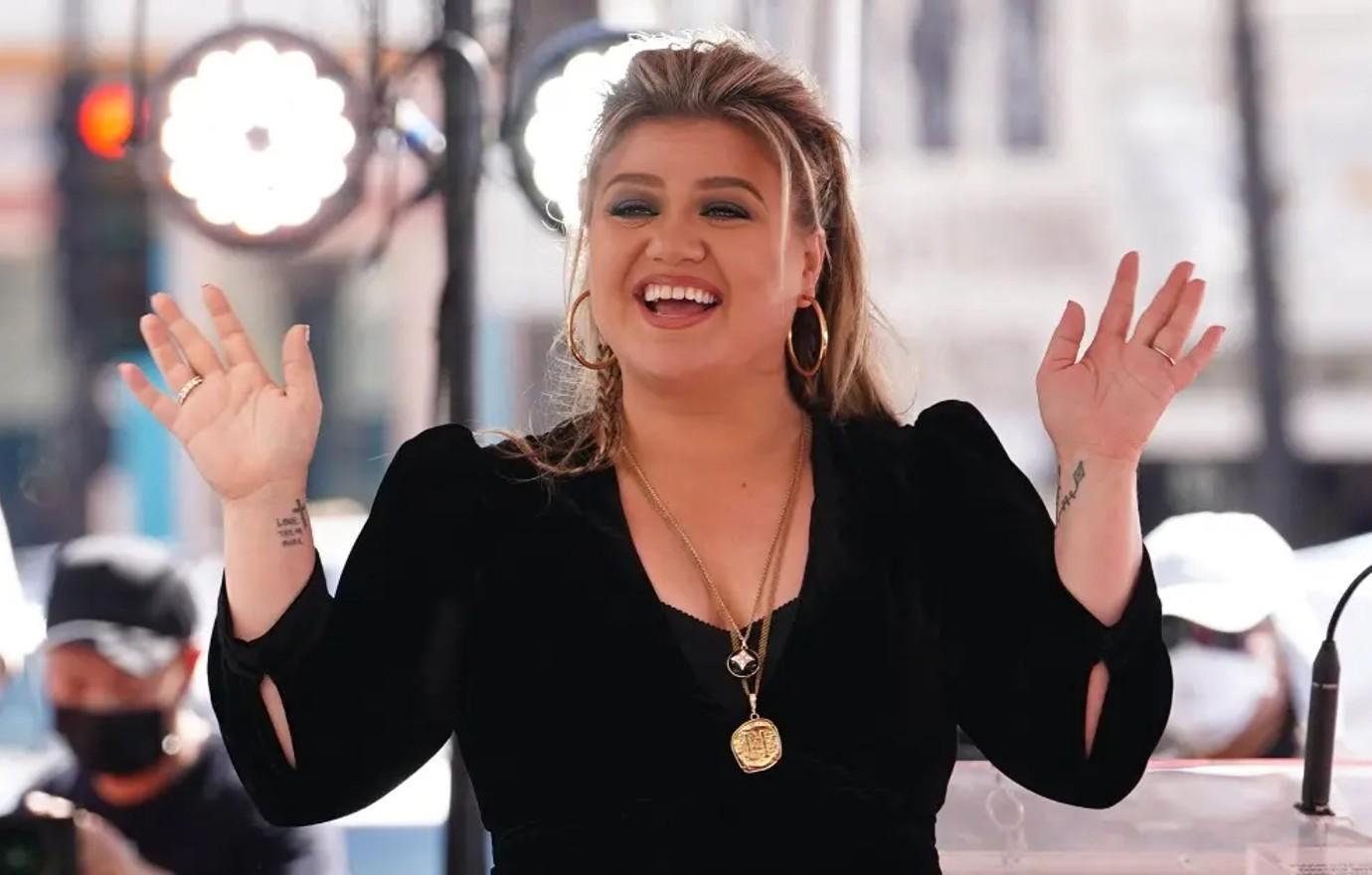 kelly clarkson