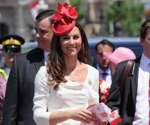 2011__07__Kate_Middleton_July1news 300×256.jpg